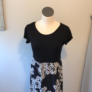 Vince Camuto Maxi Dress